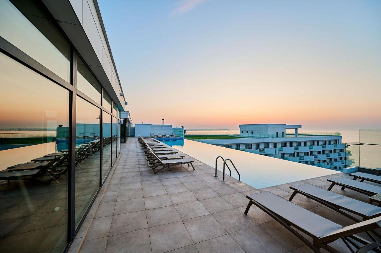 Alezzi Infinity Aparthotel & Spa Năvodari Exteriér fotografie